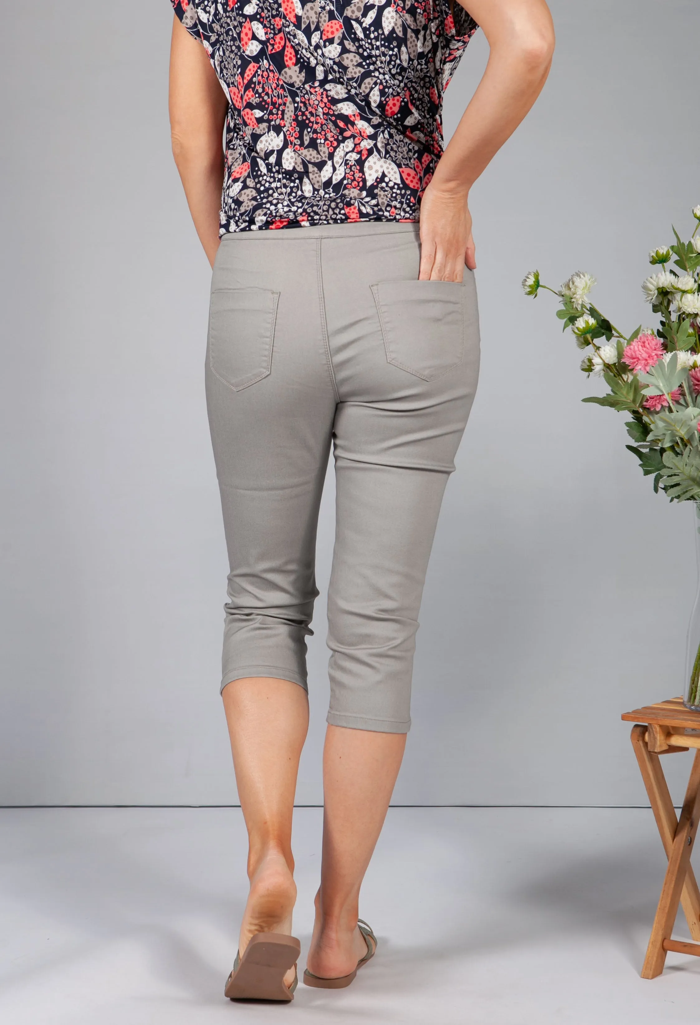Khaki Pull on Jeans