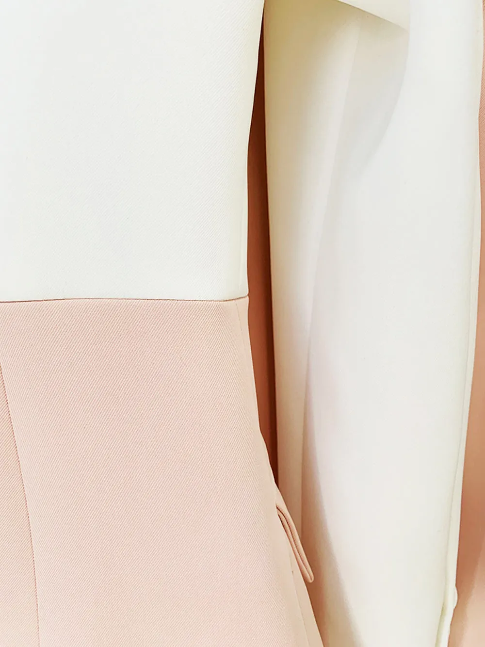 PETELE Blazer & Pants Set in Light Pink