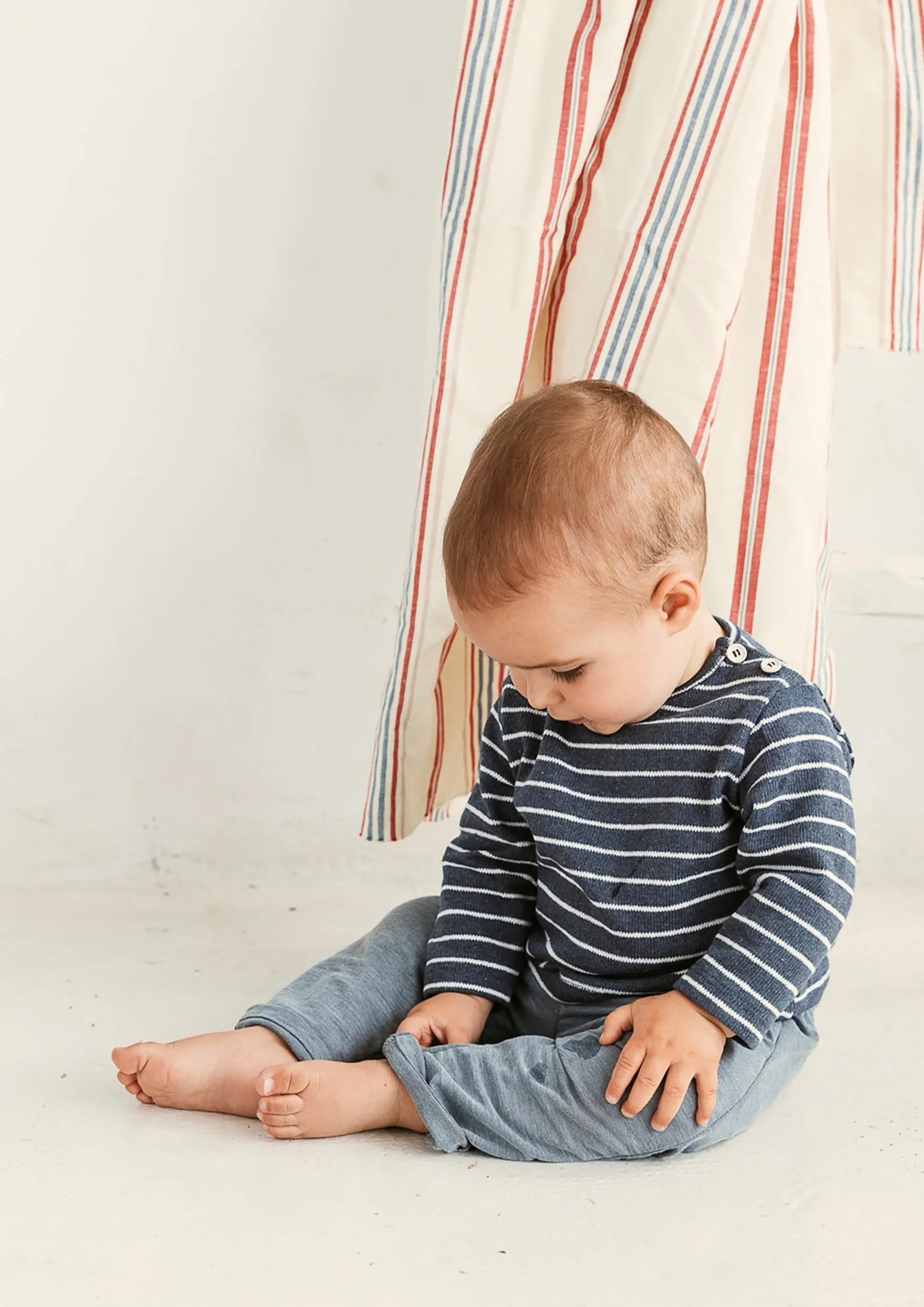 STRETCHY BUTTON TROUSERS