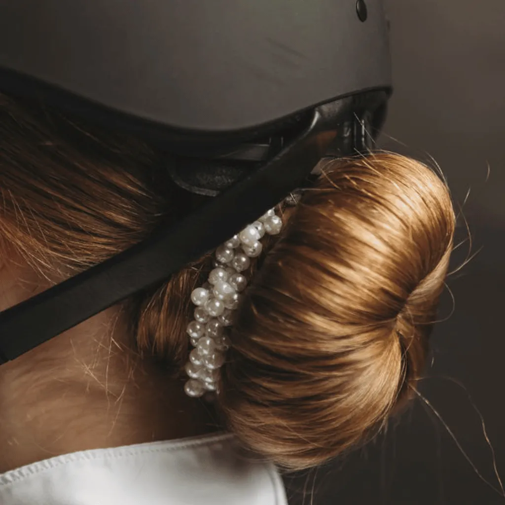 Ultra-Stretchy Pearl Scrunchies