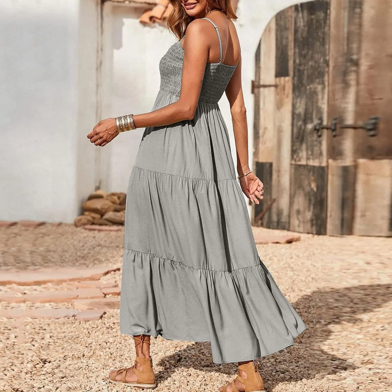 Womens Summer Maxi Dress Spaghetti Strap Smocked Sundress Flowy Tiered Beach Dresses Boho Long Dress Cruise Outfits